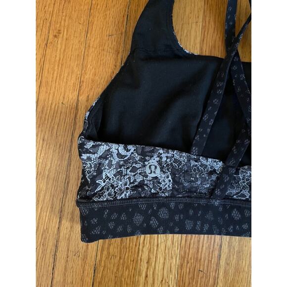 Lululemon Energy Bra in Overlace Energy Bra Ice Grey Black - Picture 3 of 4